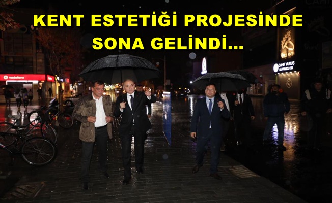 FARUK ÖZLÜ YAĞMUR ALTINDA ÇALIŞMALARI İNCELEDİ