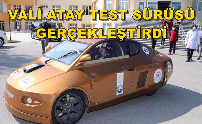 ÖĞRENCİLERİ TEBRİK ETTİ…