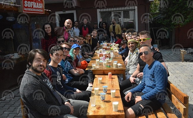 Yabancı öğrenciler "Karadeniz'in İncisi"ni beğendi