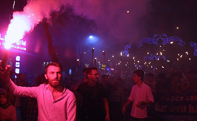 Düzce’de oyumla oyunu bozarız  yürüyüşü