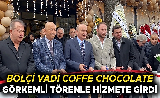 BAŞKAN ÖZLÜ 4 GENÇ GİRİŞİMCİYİ TEBRİK ETTİ